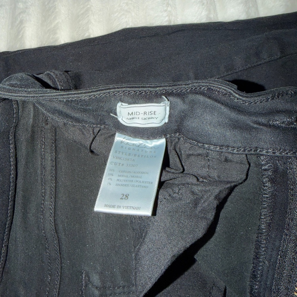 KanCan Women's Black Skinny Jeans - Picture 2 of 4